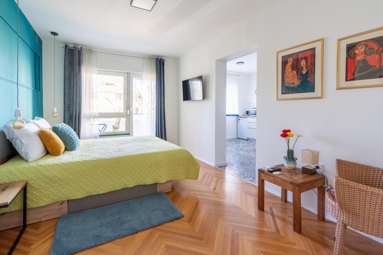 400 Met Od Plaze, Park Free Appartement